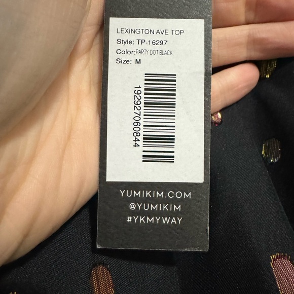 NWT Yumi Kim Lexington Blouse Black and Silver Smocked Ruffled Blouse - Picture 4 of 7